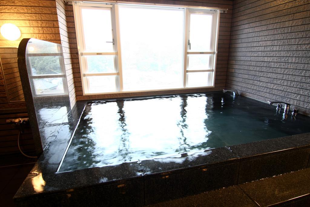 Hotel Crown Hills Kimitsu Luaran gambar